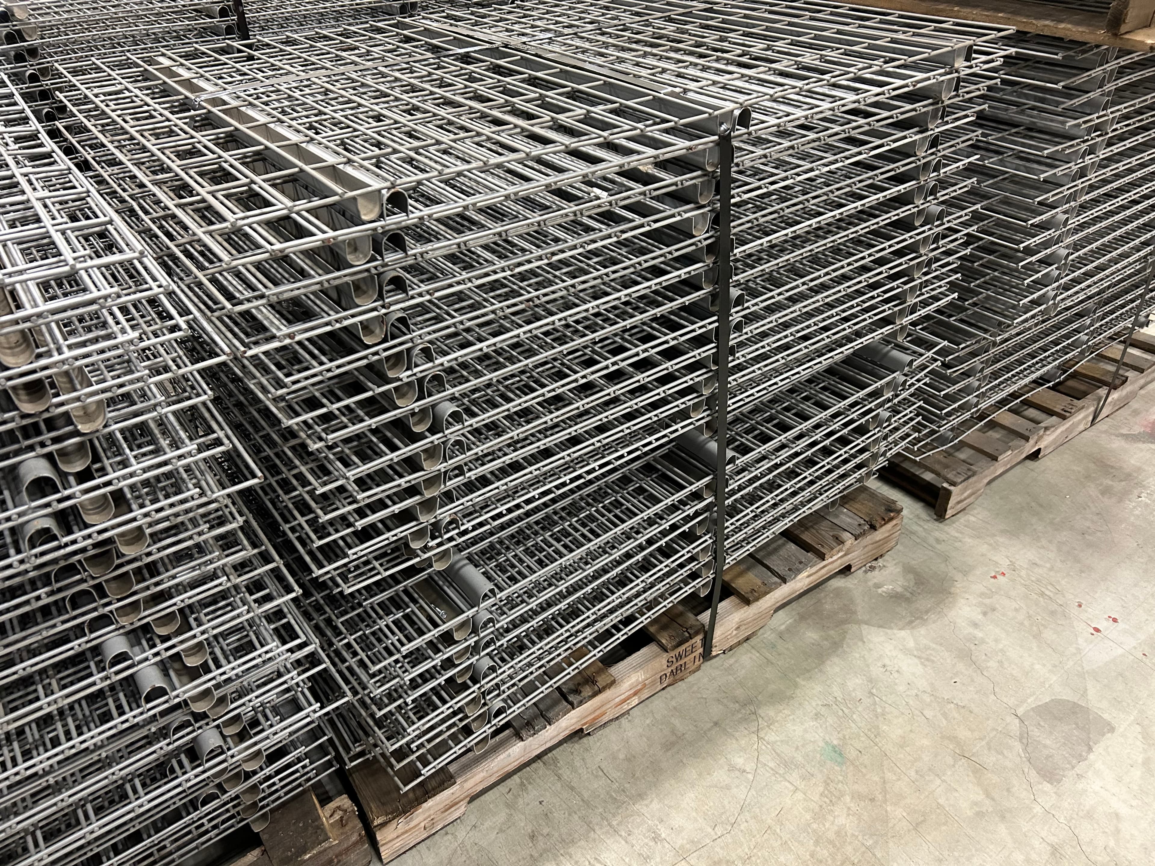 Wire Deck - 36" x 46" - Inside Waterfall